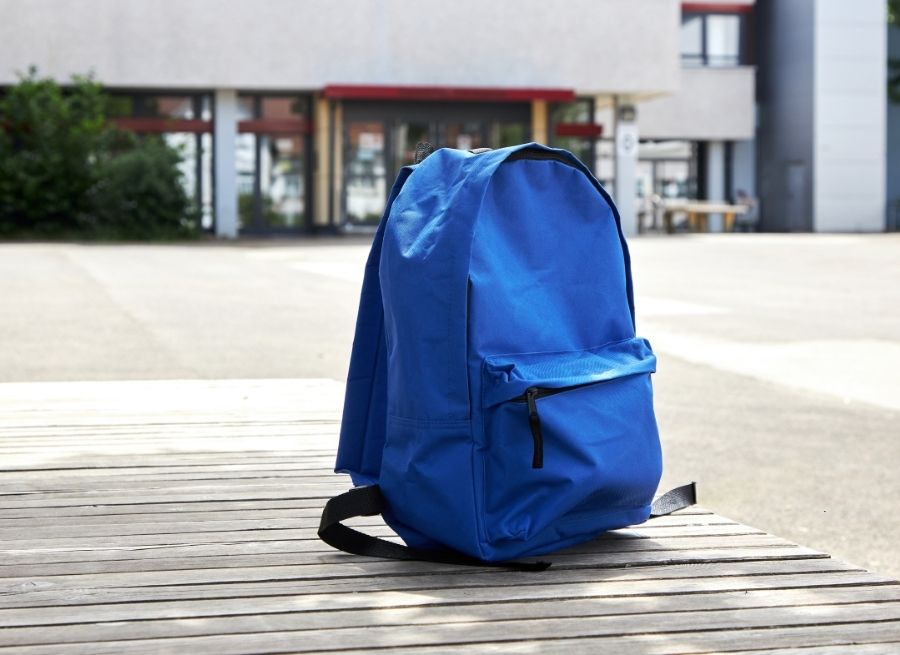 Maintain Backpack Shape