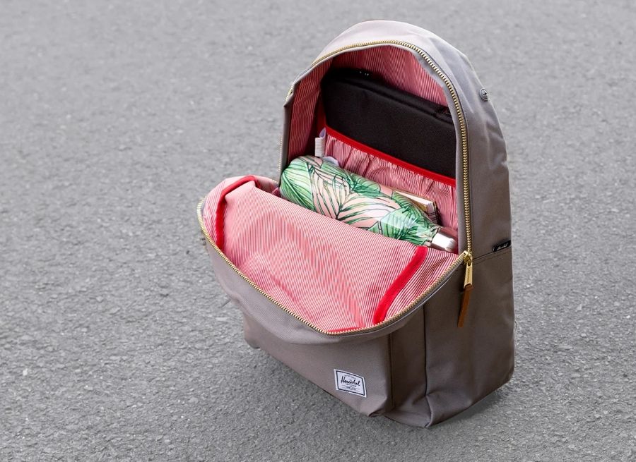 How To Clean Herschel Backpack? Easy Steps for a Fresh Look 1 Clean Herschel Backpack