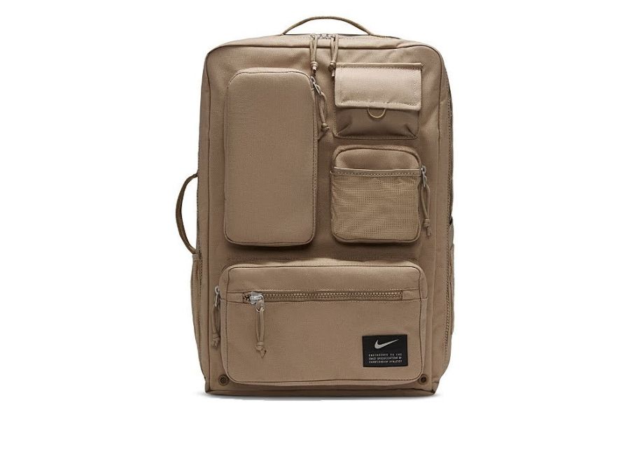 How To Wash A Nike Elite Backpack? Easy Steps for Deep Clean 2 Clean The Backpack