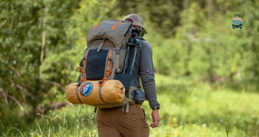 how to pack hiking backpack